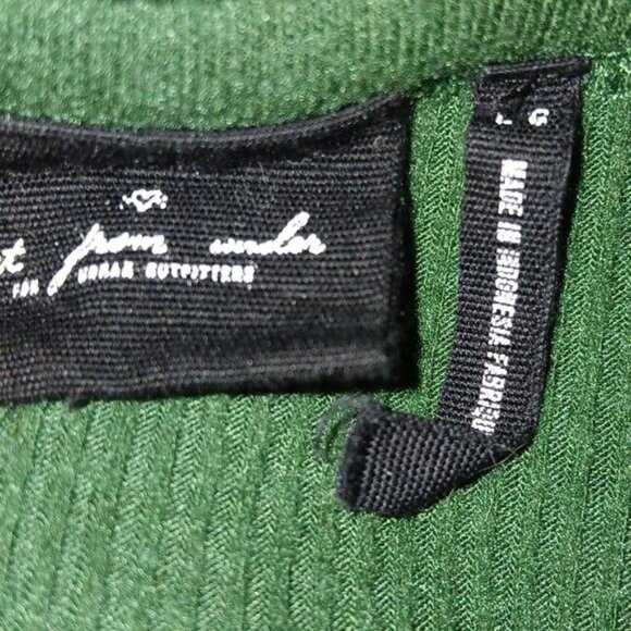 Urban Outfitters Out From Under Green Cropped Button Down Ribbed Cardigan - Picture 6 of 7